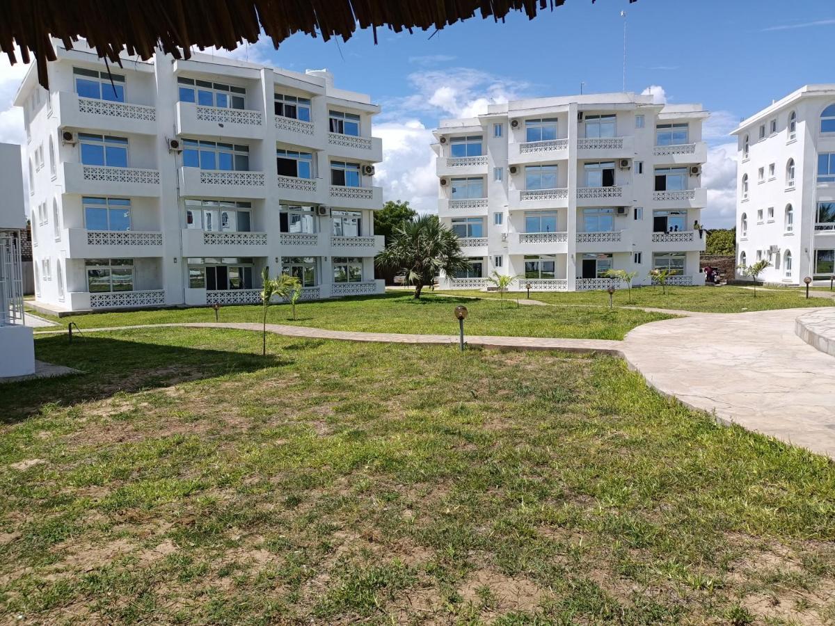Havenhouse Kijani - 1 Bedroom Beach Apartment With Swimming Pool Malindi Exterior photo